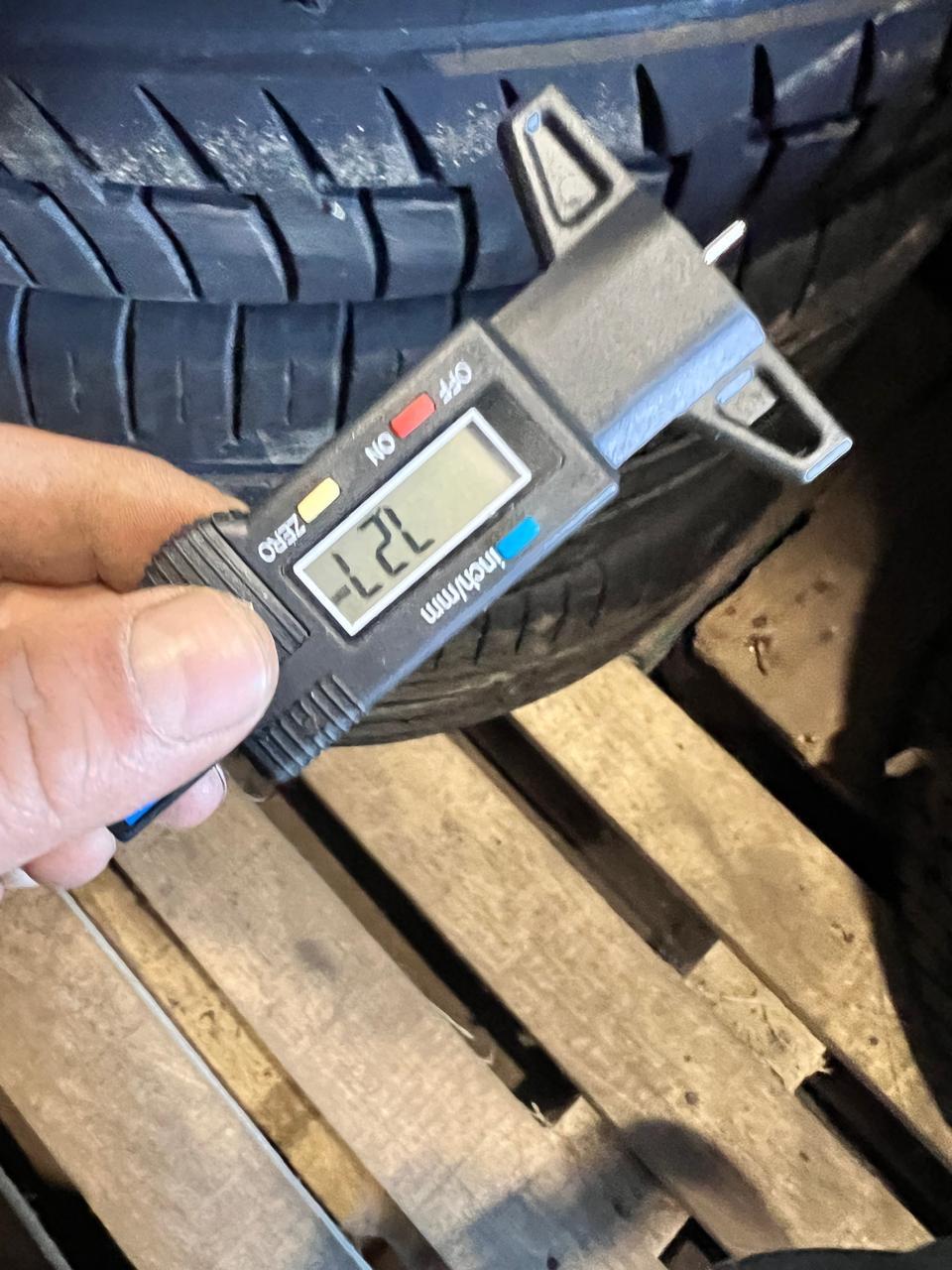 Continental ComfortContact - 6 255/45 R20