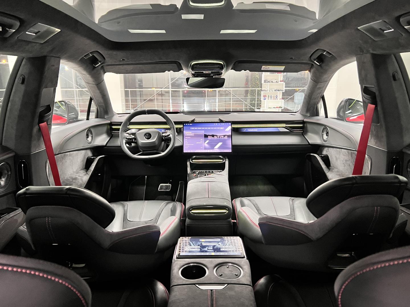 Lotus Eletre